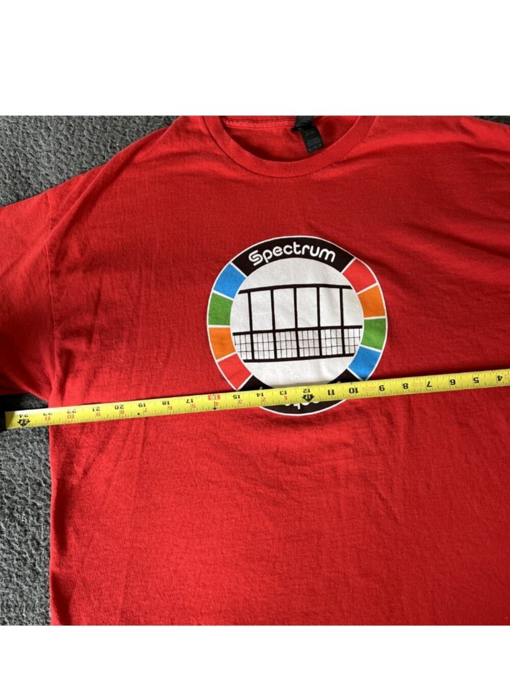 Philadelphia Spectrum Arena T-Shirt XL Red Graphic Tee Flyers Sixers Concert - Picture 6 of 8